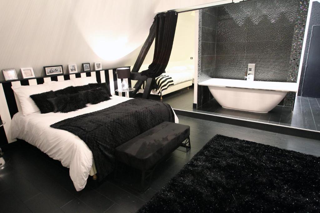 Aux 5 Sens Bed & Breakfast Tille Bilik gambar